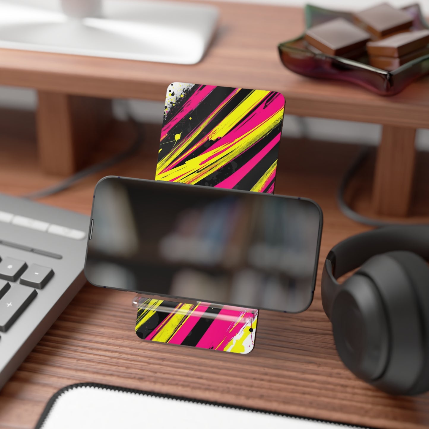 ✨📱 The Enchanted Aura Mobile Display Stand 💫